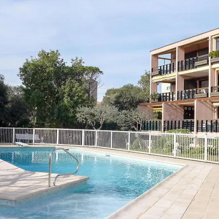 Les Caroubiers-1 By Interhome