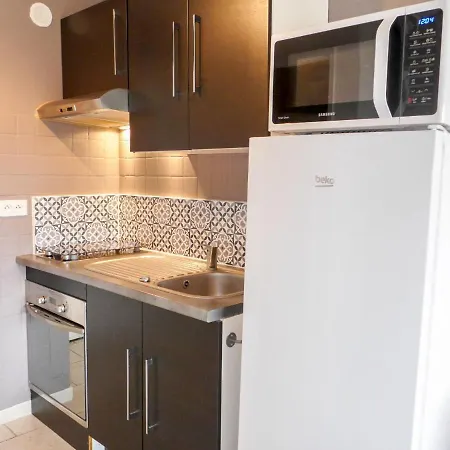 Les Caroubiers-1 By Interhome