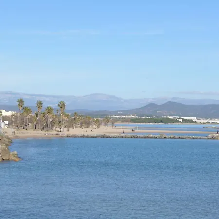 Les Caroubiers-1 By Interhome Daire