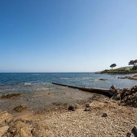 Les Caroubiers-1 By Interhome *