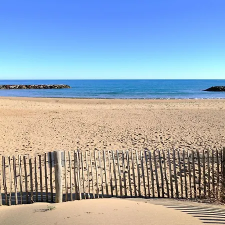 Les Caroubiers-1 By Interhome Daire